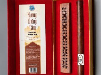 Trầm hương non nước khánh hòa